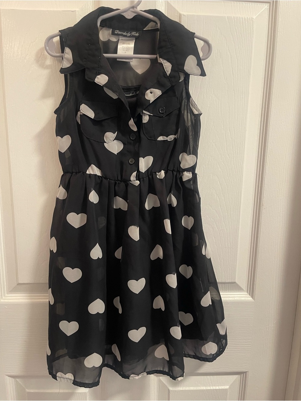 Wonderkids Black Sleeveless Heart-Print Dress for Girls